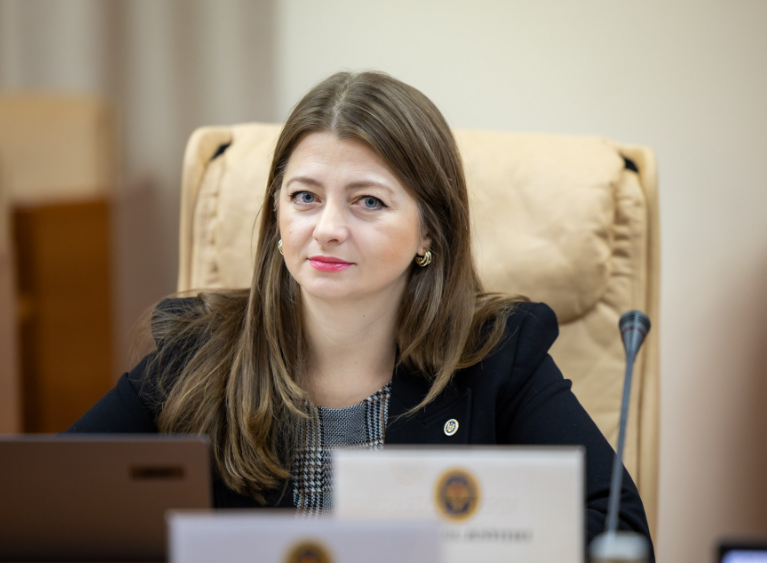 Ministra Justiției ar putea fi demisă. Ce spune Veronica Mihailov-Moraru